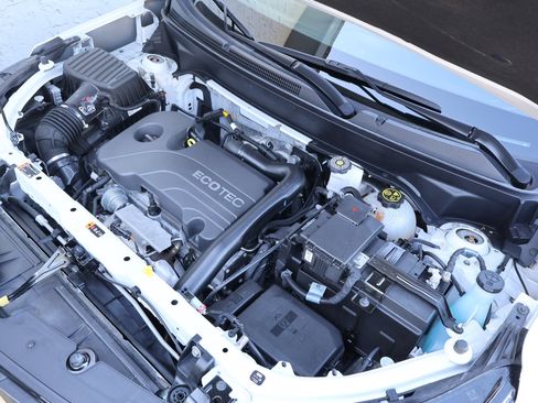 Used 2022 Chevrolet Equinox LT image 34