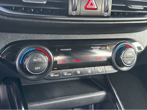 Certified 2023 Kia Forte GT-Line w/ GT-Line Technology Package image 25