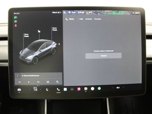 Used 2020 Tesla Model Y Long Range image 29