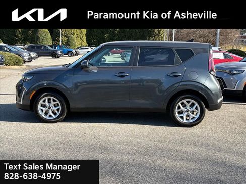 Used 2024 Kia Soul LX w/ Option Group 015 image 3