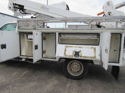 Used 2012 Ford F550 4x4 Regular Cab Super Duty w/ Payload Upgrade Pkg image 26