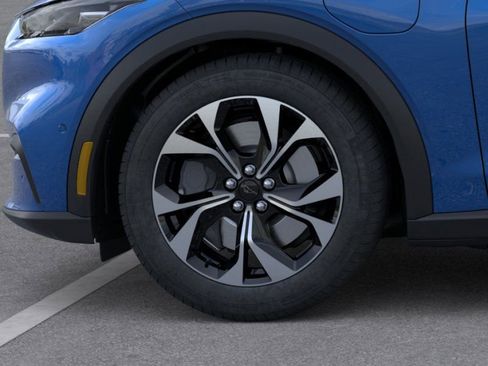 New 2025 Ford Mustang Mach-E Select w/ Comfort Package Lite image 19