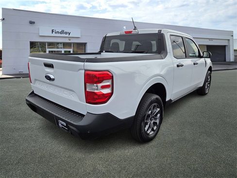 Used 2024 Ford Maverick XLT image 3