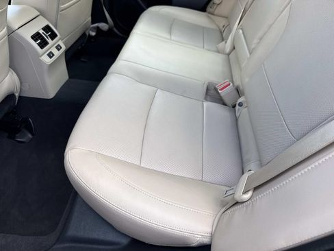 Used 2017 Subaru Legacy 2.5i Limited AWD/4WD image 15