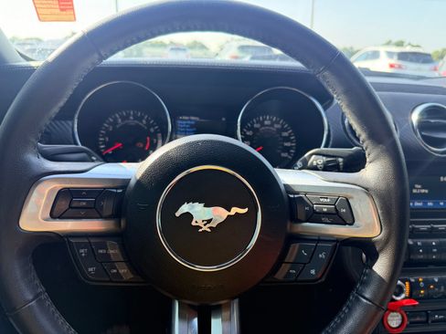 Used 2017 Ford Mustang Convertible w/ Equipment Group 051A RWD image 11