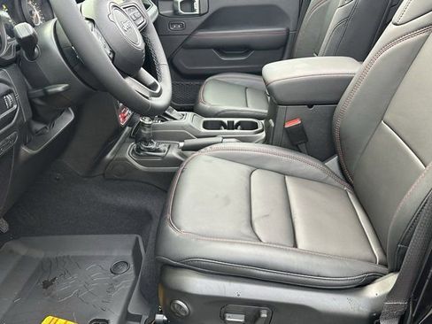 New 2026 Jeep Wrangler Unlimited Rubicon image 9