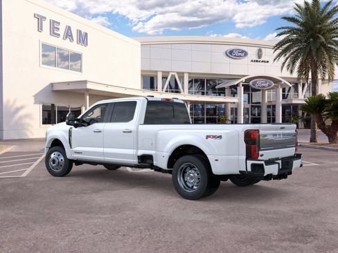 New 2026 Ford F450 Platinum w/ Platinum Plus Package AWD/4WD image 4