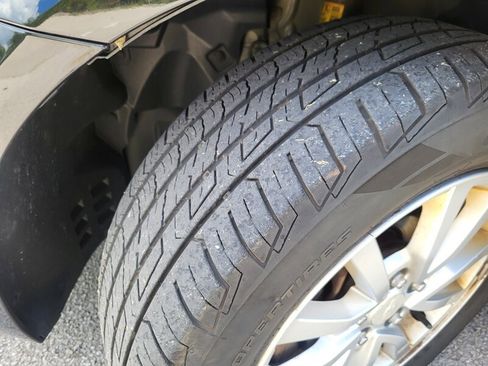 Used 2017 Chevrolet Sonic LT image 31