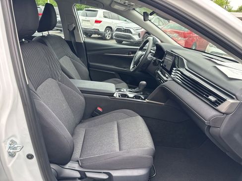Used 2026 Toyota Camry LE FWD image 33