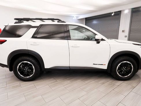 Used 2023 Nissan Pathfinder Rock Creek AWD/4WD image 6