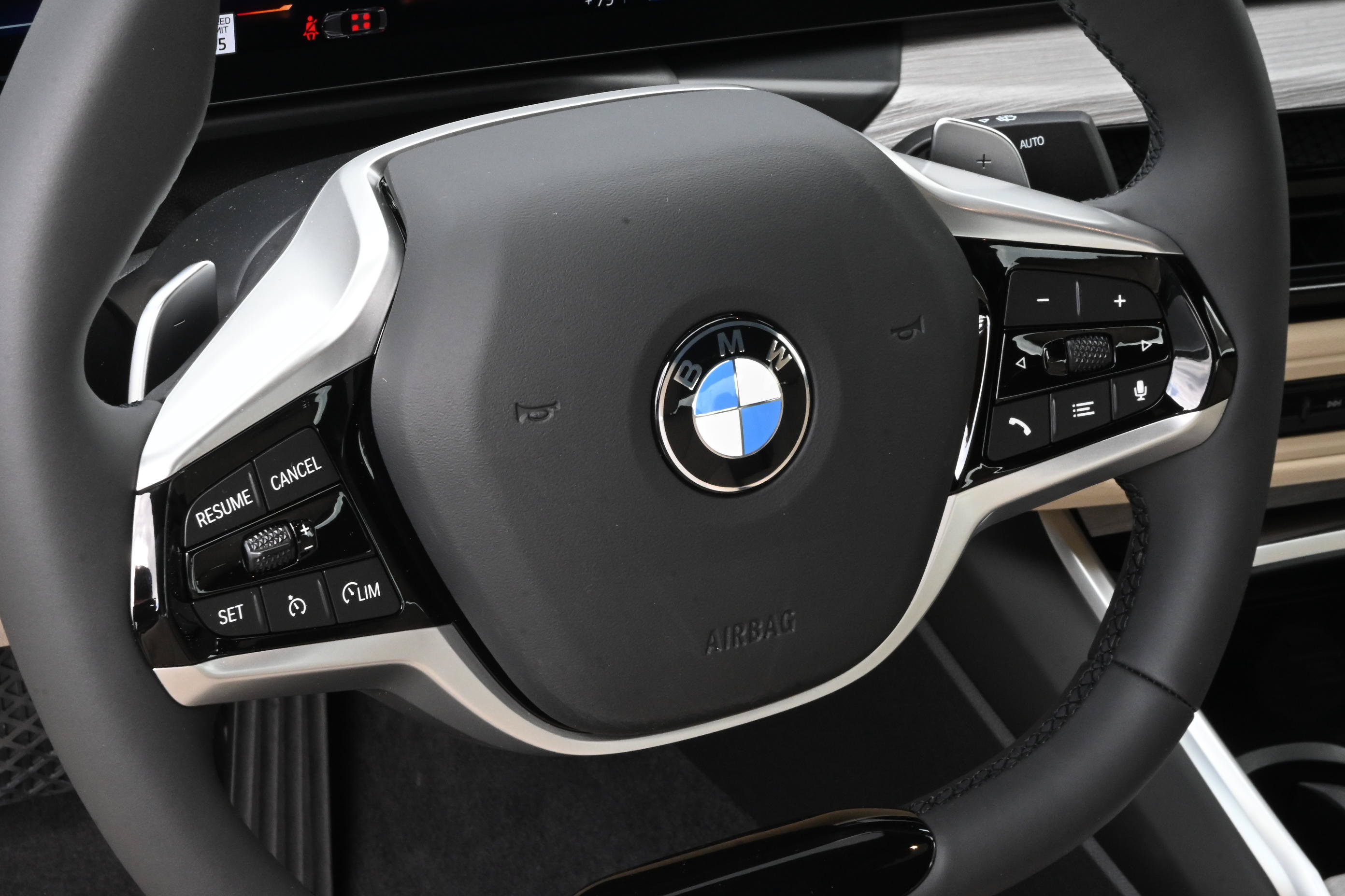 Used 2026 BMW 430i Coupe w/ Premium Package RWD image 21