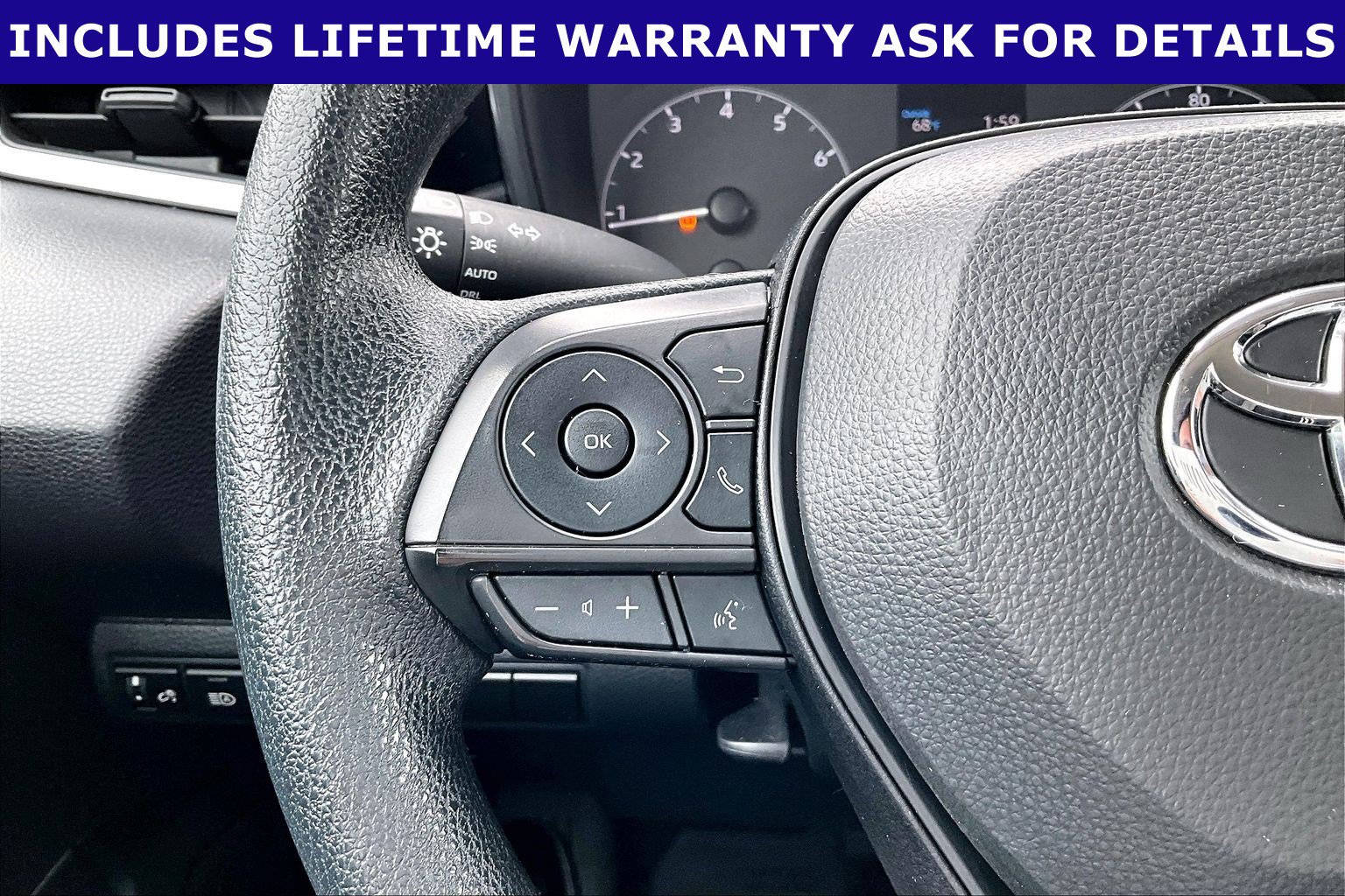 Used 2024 Toyota Corolla LE FWD image 15