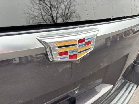 Used 2017 Cadillac Escalade Luxury image 51