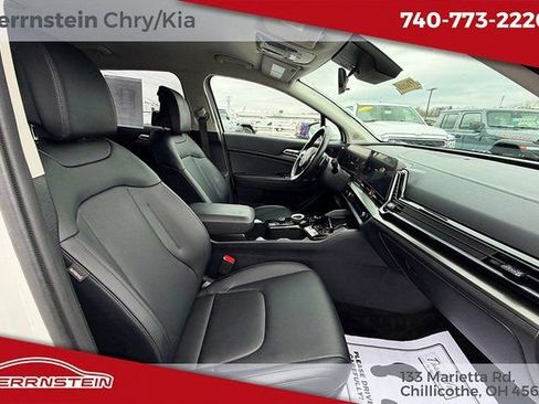Used 2024 Kia Sportage EX image 28