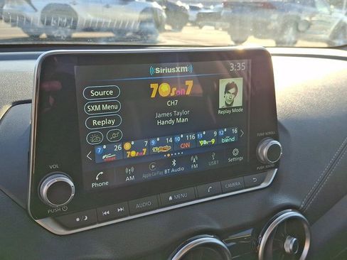 Used 2024 Nissan Sentra SV image 16