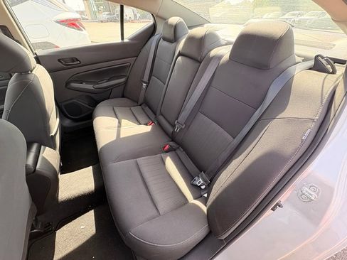 Used 2024 Nissan Altima 2.5 SV FWD image 24