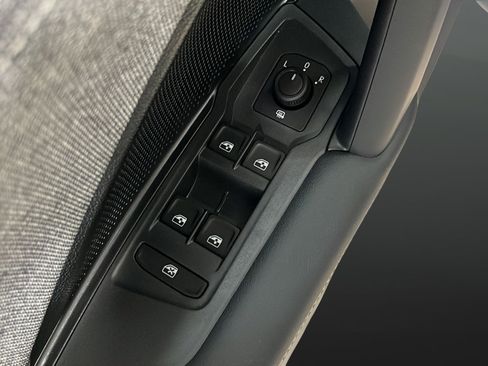 New 2026 Volkswagen Tiguan S FWD image 20