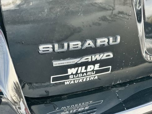 Certified 2023 Subaru Crosstrek 2.0i image 17