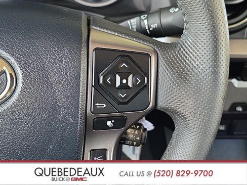 Used 2018 Toyota Tacoma SR5 RWD image 13