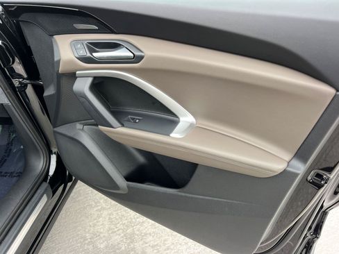 Certified 2025 Audi Q5 Prestige AWD/4WD image 14