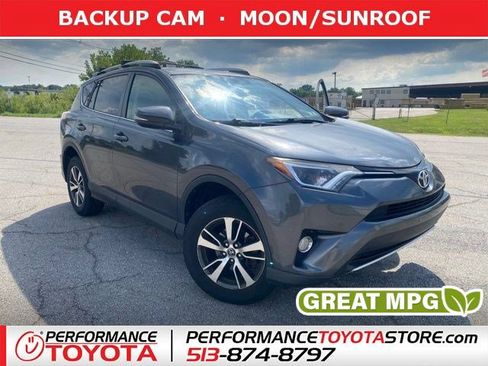 Used 2016 Toyota RAV4 XLE FWD image 1