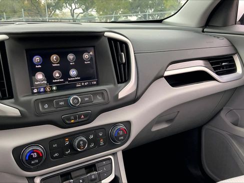 Certified 2022 GMC Terrain SLE w/ Driver Convenience Package image 34