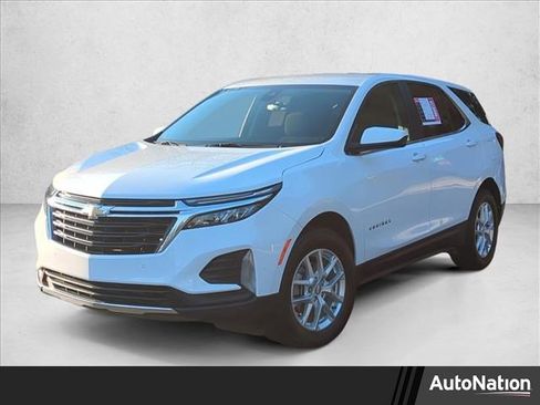 Used 2024 Chevrolet Equinox LT image 1