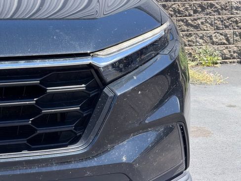 Used 2024 Honda CR-V LX image 2
