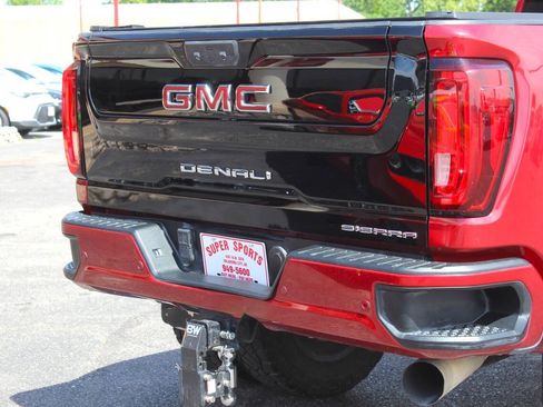 Used 2020 GMC Sierra 3500 Denali w/ Denali Ultimate Package AWD/4WD image 12