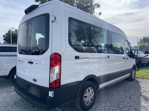 Used 2023 Ford Transit 350 XL image 3