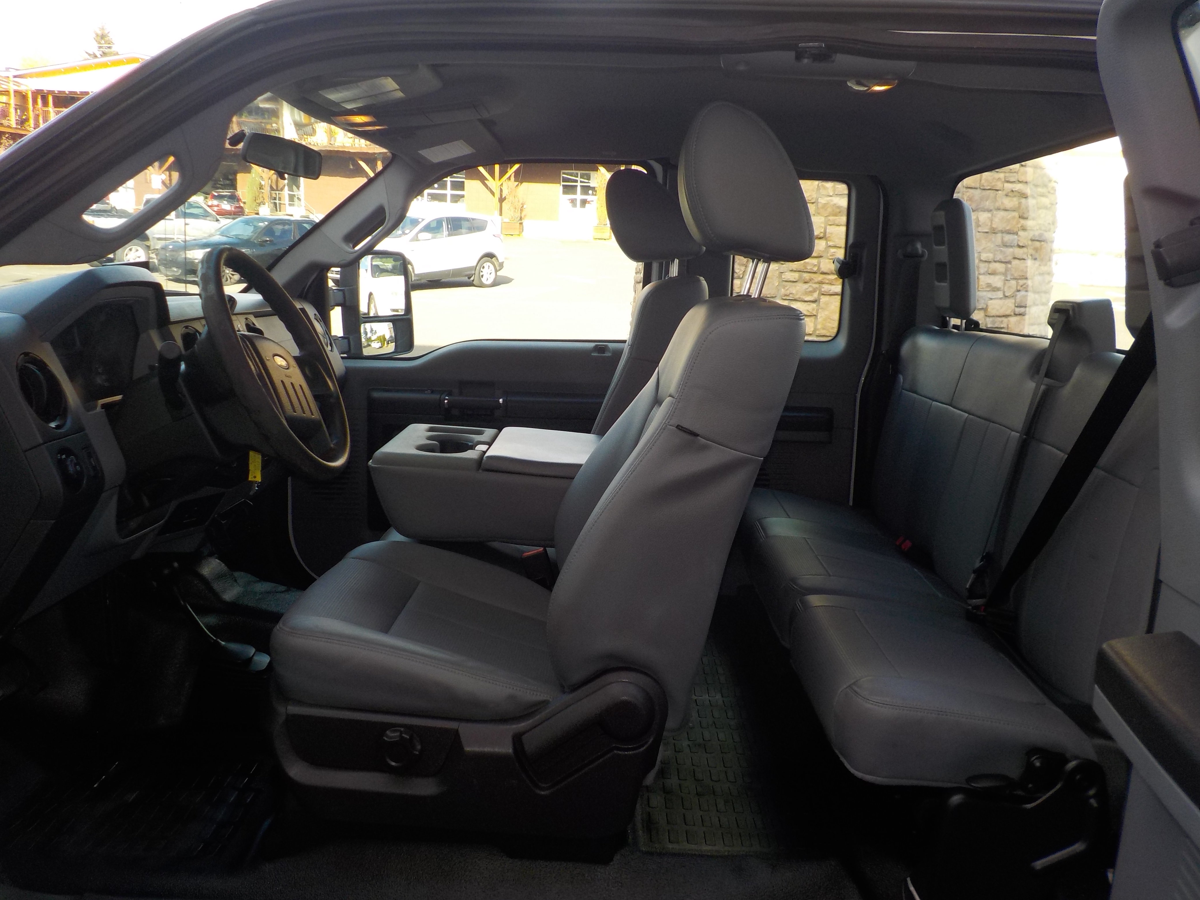 Used 2015 Ford F250 XL w/ Power Equipment Group AWD/4WD image 13