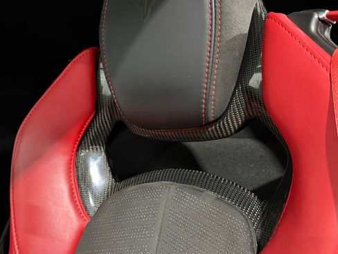 Used 2021 Chevrolet Corvette Stingray Preferred Cpe w/ Z51 Performance Package RWD image 27