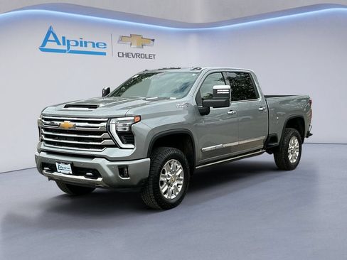 Used 2025 Chevrolet Silverado 3500 High Country w/ High Country Premium Package AWD/4WD image 1
