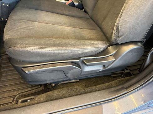 Used 2014 Subaru Legacy 2.5i AWD/4WD image 14