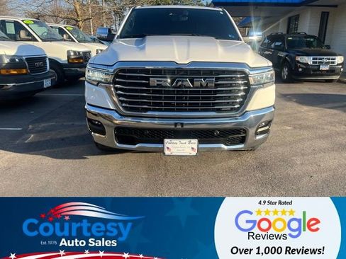 Used 2025 RAM 1500 Laramie image 6