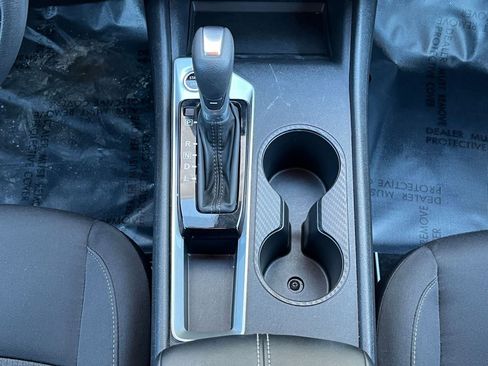 Used 2025 Nissan Altima 2.5 SV image 37