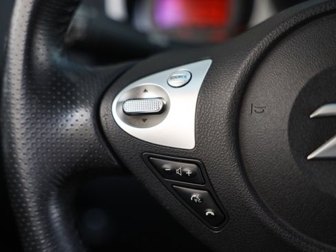 Used 2020 Nissan 370Z Coupe image 24