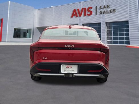 Used 2025 Kia K4 LXS image 5
