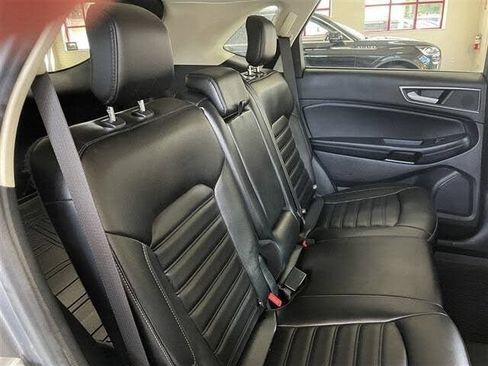 Used 2021 Ford Edge SEL w/ Convenience Package AWD/4WD image 27