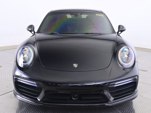 Used 2019 Porsche 911 Turbo image 10