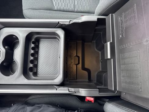 New 2025 RAM 2500 Tradesman image 25