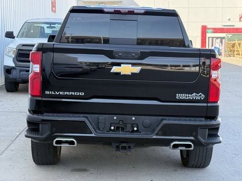 Used 2024 Chevrolet Silverado 1500 High Country w/ High Country Premium Package image 5