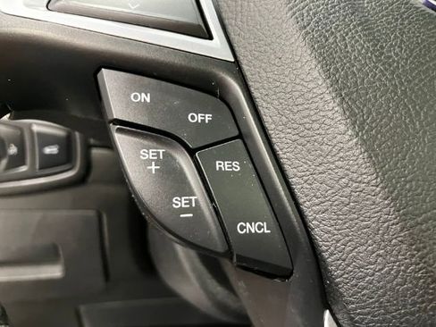 Used 2016 Ford Edge SEL w/ Equipment Group 201A image 25