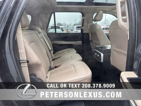 Used 2023 Ford Expedition Max Limited image 19