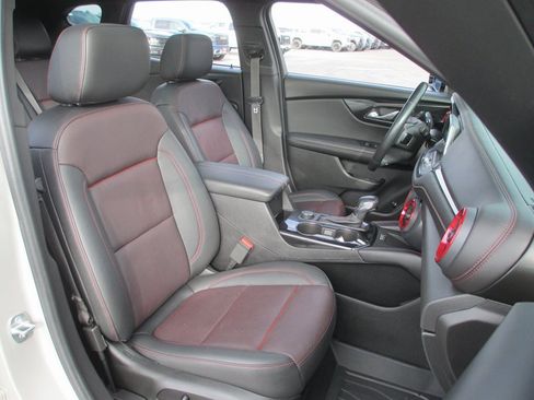 Certified 2021 Chevrolet Blazer RS w/ Enhanced Convenience Package image 21