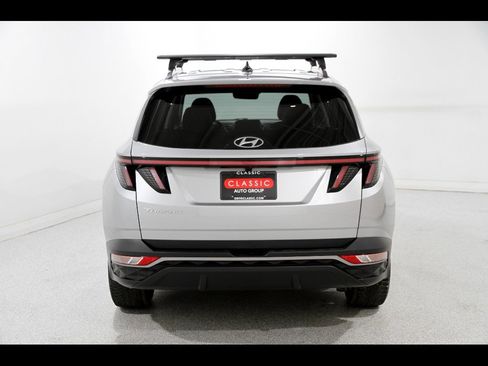 Certified 2023 Hyundai Tucson SEL w/ Convenience Package FWD image 19