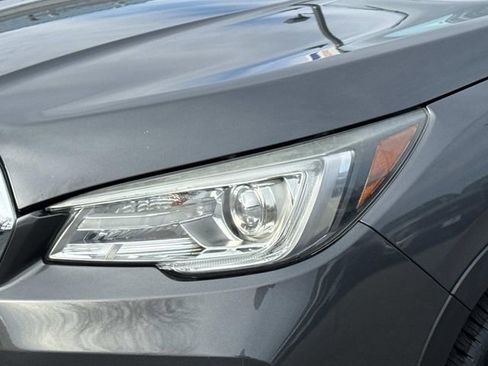 Used 2019 Subaru Ascent Touring w/ Popular Package #3 image 7