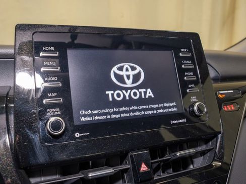 Used 2023 Toyota Camry LE image 11