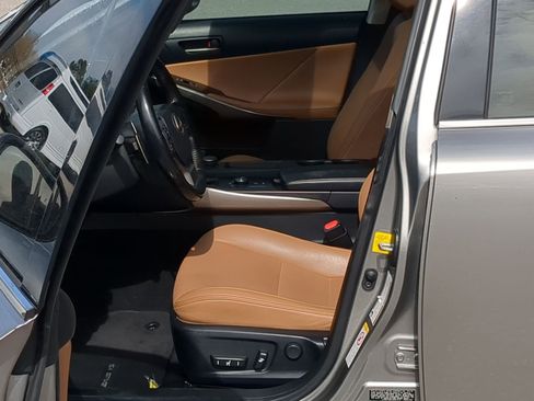 Used 2018 Lexus IS 300 IS 300 w/ Accessory Package 2 image 11