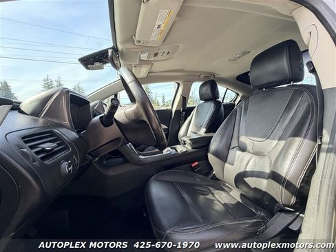 Used 2013 Chevrolet Volt Premium w/ Premium Trim Package image 12